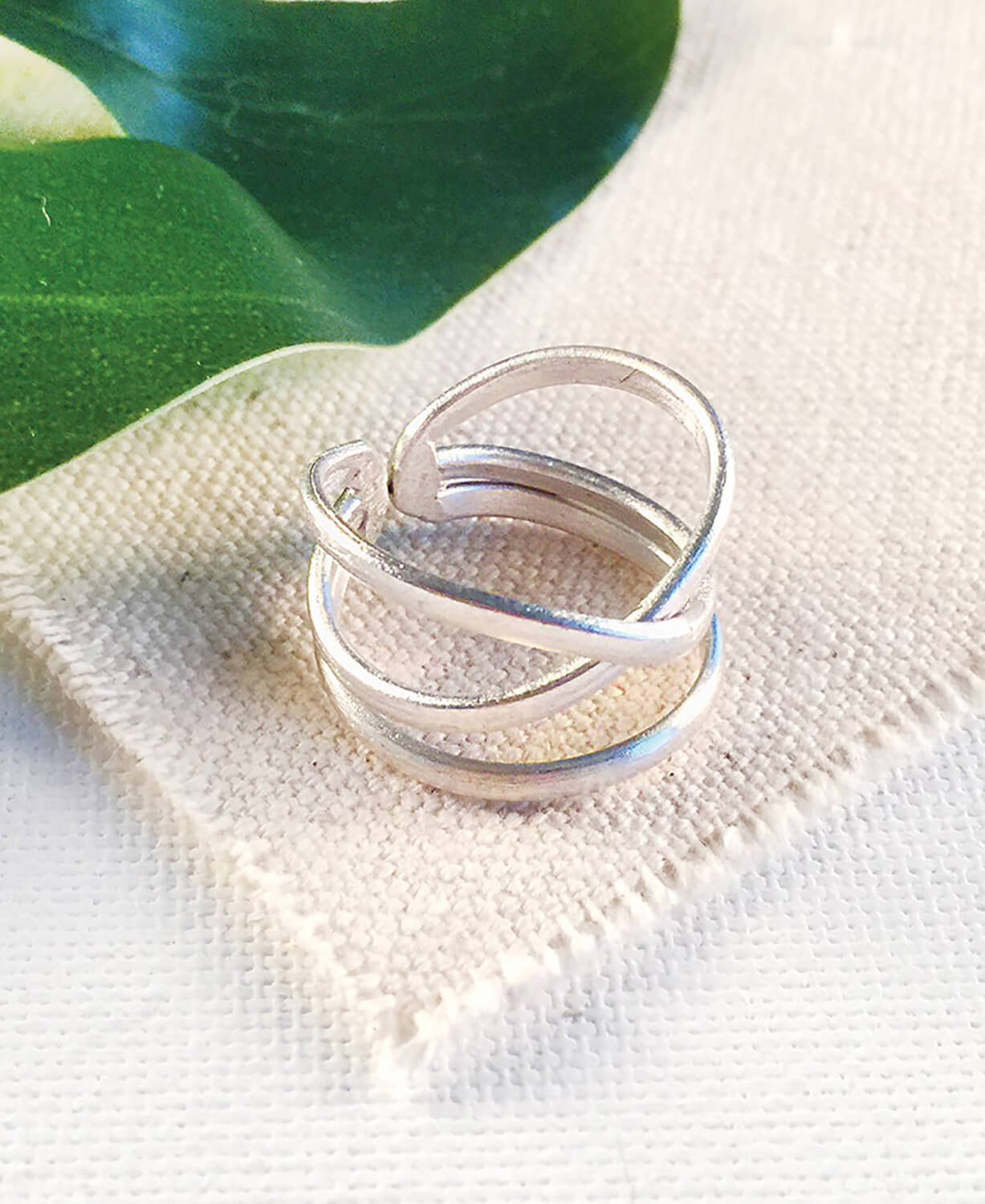 Silver Crisscross Ring